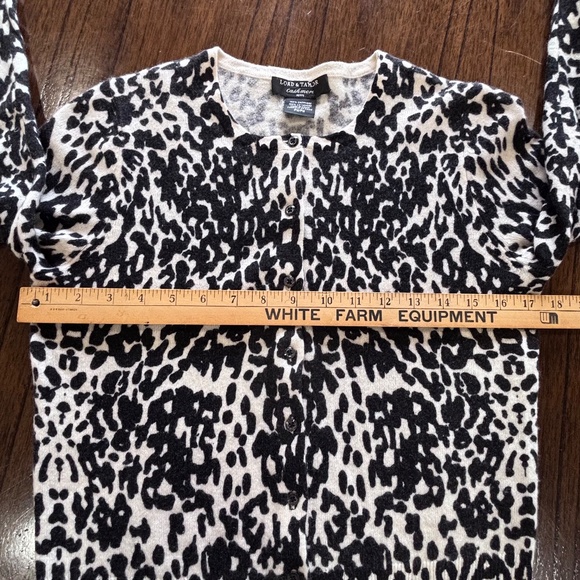 Lord & Taylor Cashmere button up crew neck cardigan size PM (fits smaller) - Picture 12 of 16